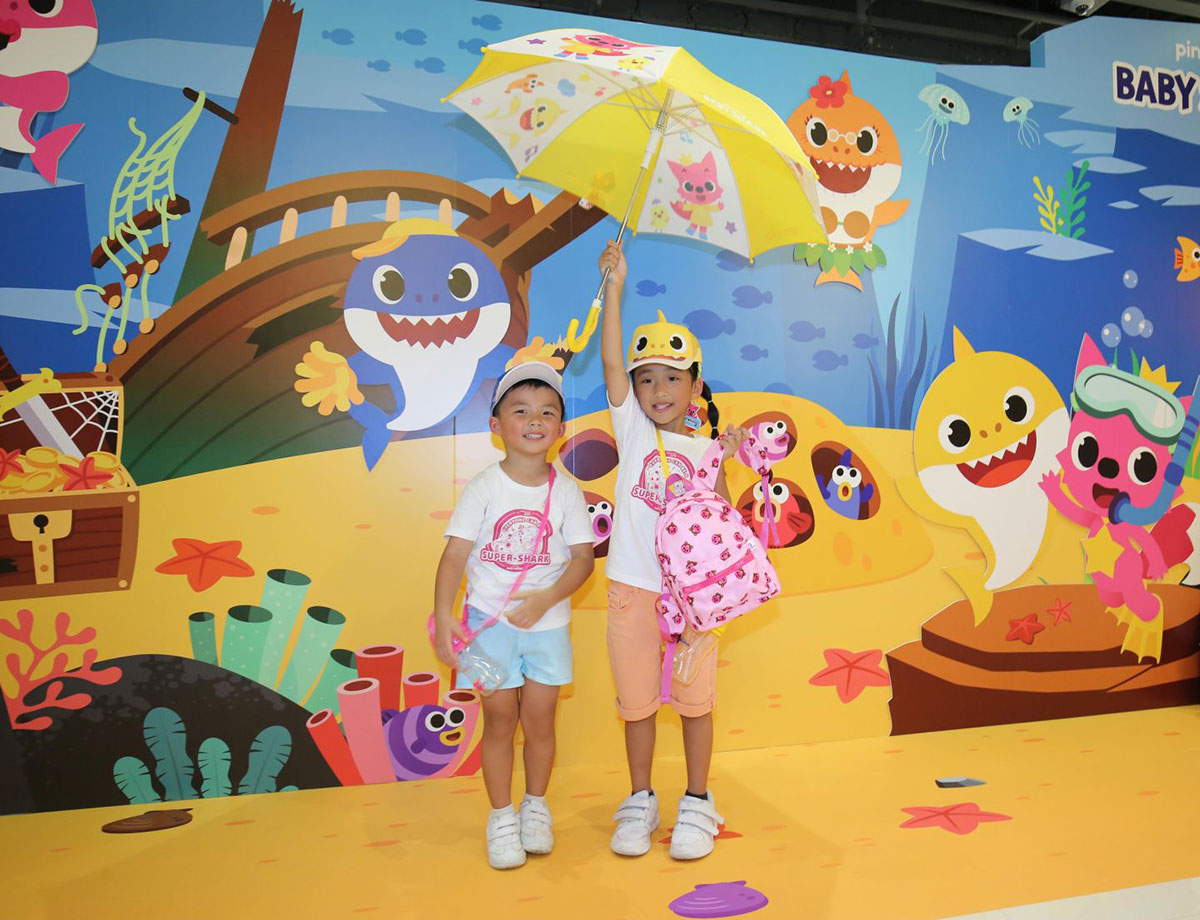 一首超級(jí)洗腦神曲的各式形象化身跑到海港城找孩子們玩耍了 - 第8張 - 會(huì)展活動(dòng)策劃CCASY.COM 一首超級(jí)洗腦神曲的各式形象化身跑到海港城找孩子們玩耍了 - 第8張