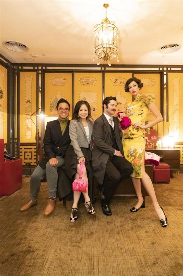 羅杰·維維亞2019春夏發(fā)布會香港站太華麗麗了 - 第8張 - 會展活動策劃CCASY.COM 羅杰·維維亞2019春夏發(fā)布會香港站太華麗麗了 - 第8張