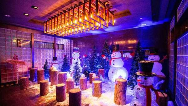 圣誕禮的溫暖盡在這個圣誕創(chuàng)意市集和圣誕派對里，圣誕美陳設(shè)計也是瘋狂點贊哦