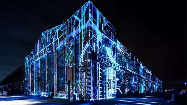 用一艘老式的船作為發(fā)布會(huì)及晚宴場(chǎng)地，一場(chǎng)引人入勝的體驗(yàn)正式開(kāi)始了｜態(tài)度有腔調(diào)