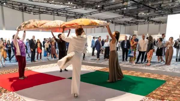 邁阿密巴塞爾主題藝術展覽亮點多多，聽聽展會內外的藝術聲音