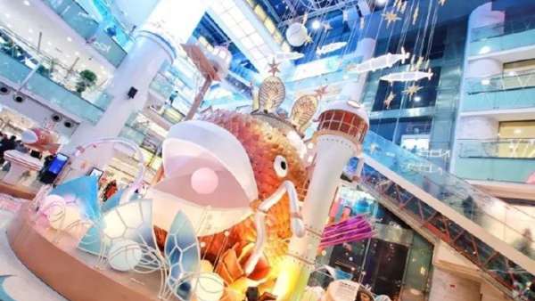 Jayde Fish插畫藝術展覽邀你一起去看色彩斑瀾的大錦鯉