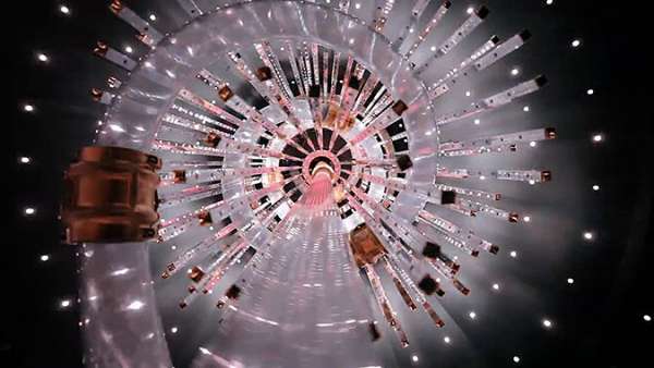 圣誕美陳變成了許愿森林，仿佛逃進(jìn)了一片神奇的林地