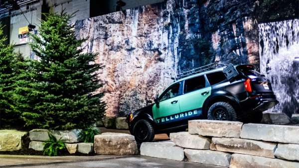 新聞發(fā)布會活動復制了一座小鎮(zhèn)，只為了增強互動體驗