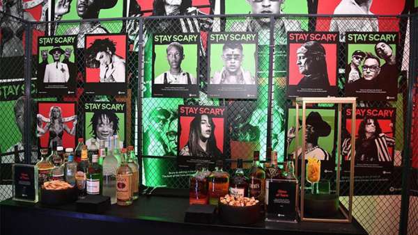 快閃店活動(dòng)策劃主題“保持恐怖”，靈感來自“敢于突破界限的藝術(shù)家”