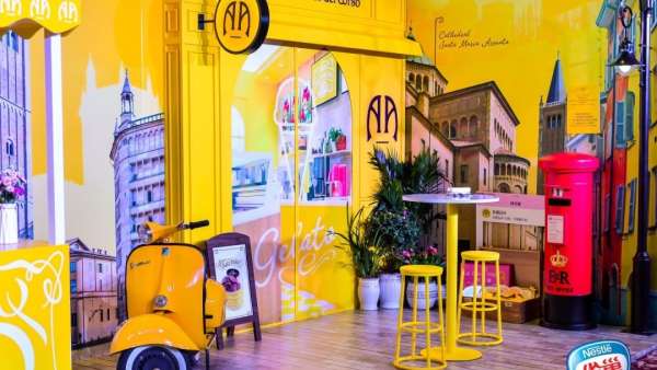 新品發(fā)布會(huì)活動(dòng)還挑戰(zhàn)了吉尼斯紀(jì)錄，大開腦洞還不失高端獨(dú)特