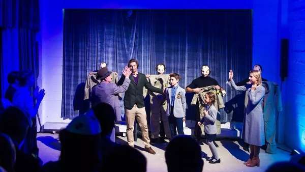 這款新車的發(fā)布活動以沉浸式劇院表演的形式進(jìn)行，效果太棒了