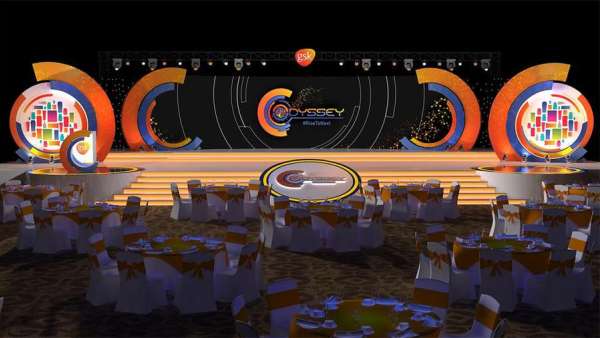 葛蘭素史克的年會活動策劃以橙色為主色調(diào)，視覺效果也更陽光健康