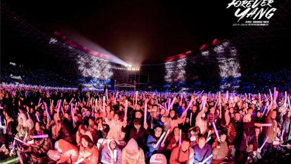 個(gè)人 IP主題舞臺(tái)創(chuàng)造了直擊人心的演唱會(huì)活動(dòng)，策劃創(chuàng)意太震撼了