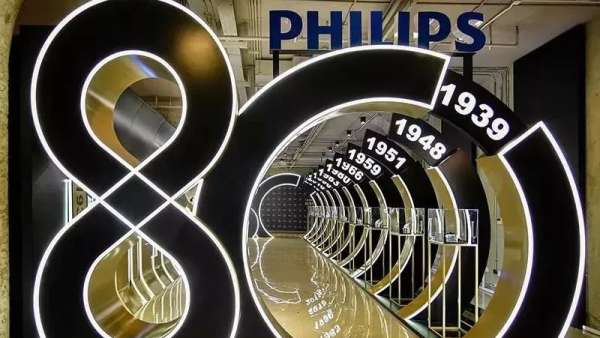 周年慶典活動(dòng)策劃成“男人的真心話大冒險(xiǎn)”，有趣之余帶著金色奢華