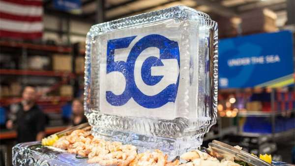 干杯50周年慶典活動，倉庫也變得時尚和自然，酷酷酷