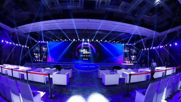 跨年晚會(huì)活動(dòng)打造成趣味廣場(chǎng)更能強(qiáng)化來(lái)賓與品牌互動(dòng)粘性