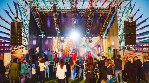 高爾夫新賽季開幕式活動互動體驗樂趣多，還有免費造型服務(wù)呢