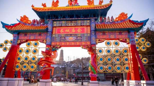 長(zhǎng)城廟會(huì)活動(dòng)花樣多，吃喝玩樂(lè)各式趣味等你一一解鎖