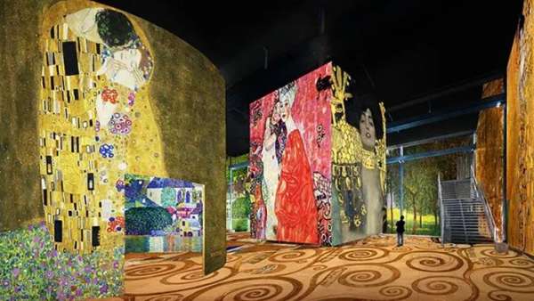 展覽活動的展覽形式也可以很多樣，運用數(shù)字科技呈現(xiàn)的作品更沉浸式