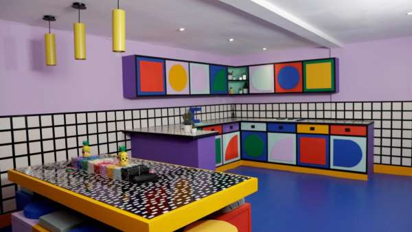 樂高集裝箱快閃店活動2020年新品造勢，2米多長的滑梯強力吸粉