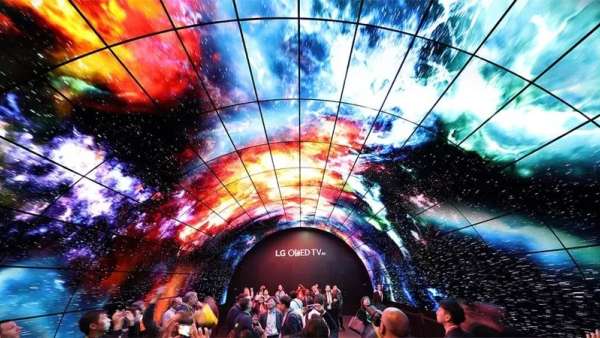 消費電子展覽活動現(xiàn)場怎么提高關注度，LG的216個OLED電視贏了