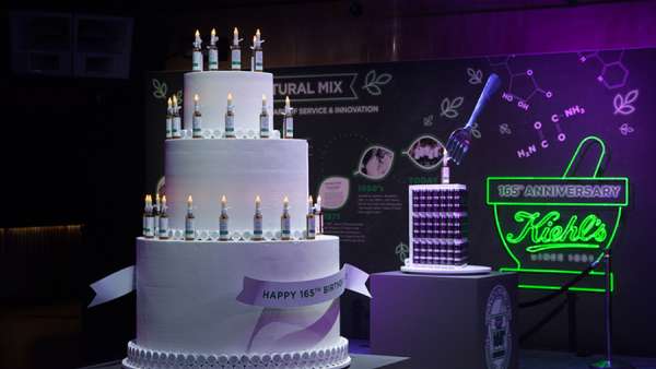 美妝品牌的周年慶活動(dòng)中，2天4個(gè)活動(dòng)妥妥地彰顯了品牌服務(wù)和創(chuàng)新貢獻(xiàn)