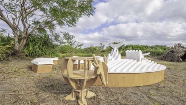 以地景藝術(shù)為媒介的沙丘藝術(shù)展覽活動(dòng)約你一起漫行沙丘感悟自然