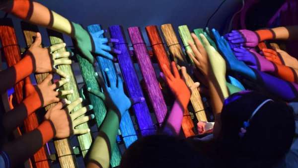 國(guó)外這些會(huì)展活動(dòng)互動(dòng)裝置創(chuàng)意太新奇了，看著像會(huì)“講故事”