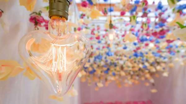 7個(gè)主題場(chǎng)景7個(gè)愛情階段，情侶主題會(huì)展活動(dòng)要你打卡好看體驗(yàn)浪漫