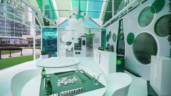 一杯水的快閃展覽活動(dòng)策劃的竟是法式風(fēng)情和清新健康的生活方式