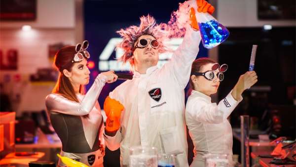 實(shí)驗(yàn)式的產(chǎn)品激活活動策劃創(chuàng)意十足，瘋狂科學(xué)家玩得很起勁