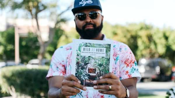 這場(chǎng)泳池派對(duì)活動(dòng)策劃的品牌烙印太強(qiáng)了，門(mén)頭設(shè)計(jì)直呼品牌效應(yīng)