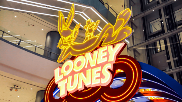 動畫IP樂一通聯(lián)手涂鴉藝術(shù)家，開啟街頭潮流快閃展覽活動