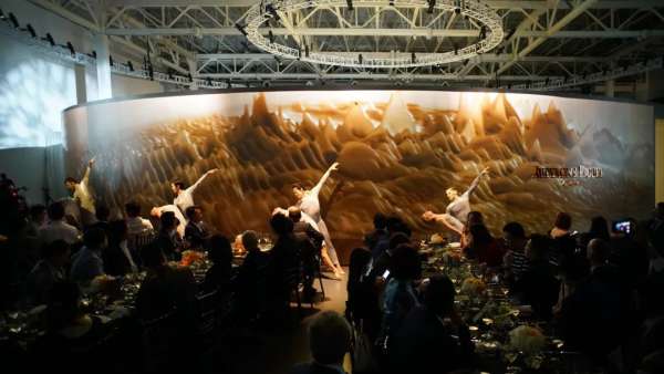 愛彼當代藝術及高級制表展覽活動策劃的12扇時間之門驚喜各異