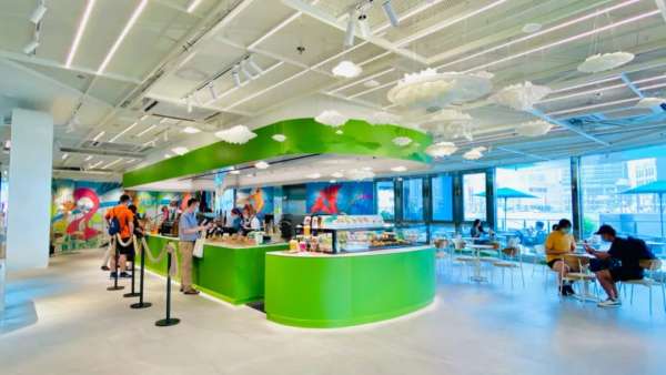 星巴克美人魚藝術(shù)主題展覽活動裝置的茶云很萌萌噠