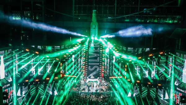 喜力神秘星銀計(jì)劃派對(duì)活動(dòng)策劃勁爆極了，勁歌熱舞嗨翻場(chǎng)