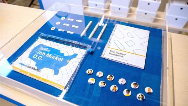 招聘網(wǎng)站推廣活動策劃把在線平臺轉(zhuǎn)變成線下沉浸式體驗活動，新穎