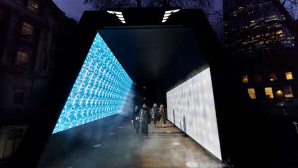 現(xiàn)代汽車打造的「光之隧道」線下體驗(yàn)活動(dòng)策劃太暖人心了