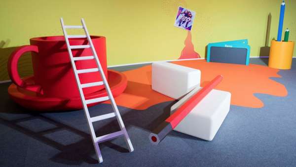 OPPO歐洲新品發(fā)布會活動策劃直接把2400平的現(xiàn)場變成超級體驗旗艦店