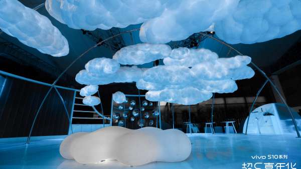 置身vivo S10超S嘉年華活動策劃夢幻飄渺的云端世界，解鎖自然美