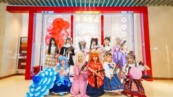 破次元同框！一起來魔都“元?dú)獯卧馈笔仔慊顒?dòng)策劃凹造型吧