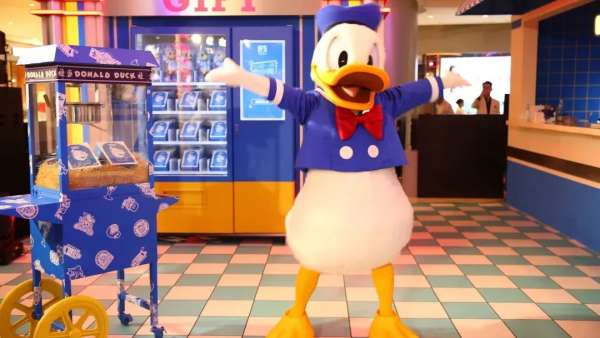 「冰爽一夏，沖鴨」唐老鴨夏日刨冰主題快閃活動(dòng)策劃原汁原味的復(fù)古風(fēng)情