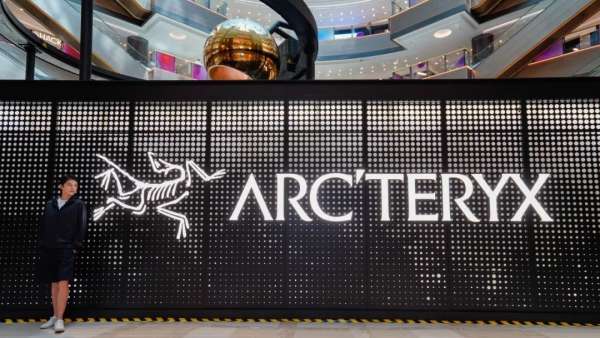 REBIRD煥然新“申”快閃活動策劃在摩登潮流地標打造未來感的自然之境