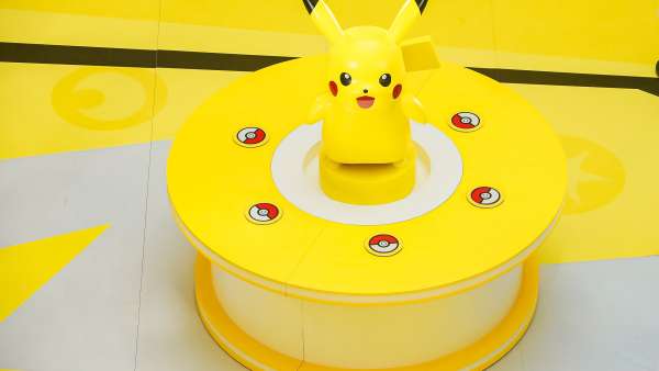 來(lái)寶可夢(mèng)卡牌玩皮大牌快閃店活動(dòng)策劃體驗(yàn)「大有可玩」樂(lè)趣吧