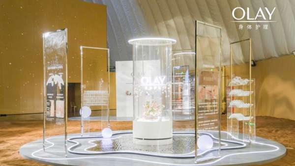 OLAY沙漠水感秀場新品發(fā)布會(huì)活動(dòng)策劃竟以干燥沙漠之境來試煉肌膚水潤
