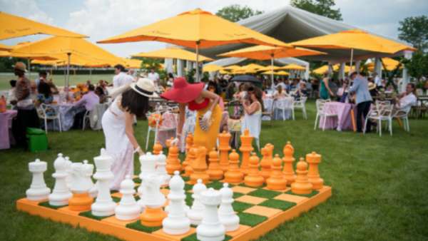 凱歌香檳經(jīng)典馬球賽那一抹明黃色的理想靈動(dòng)而閃耀