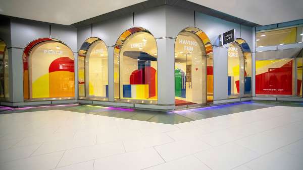 快閃Homecore Paris 8的設(shè)計估計是個物理學(xué)家，哪哪都是物理學(xué)