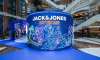 杰克瓊斯巡回快閃店活動(dòng)策劃勾塑了玩味、街頭、多元的潮流態(tài)度